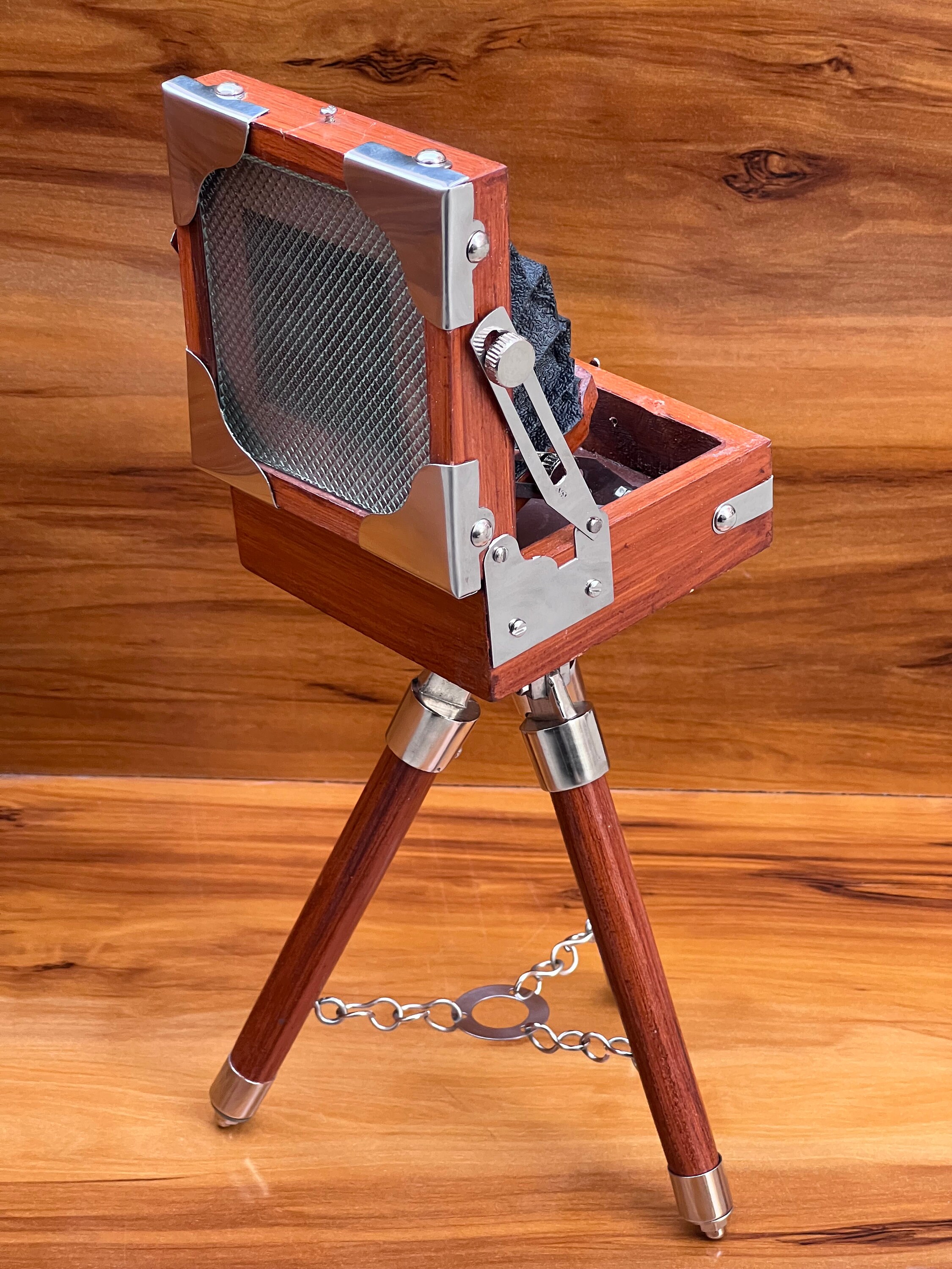 Compact Wooden Camera on Foldable Tripod view 6