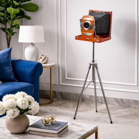 Wooden Studio Camera on Adjustable Tripod view 3