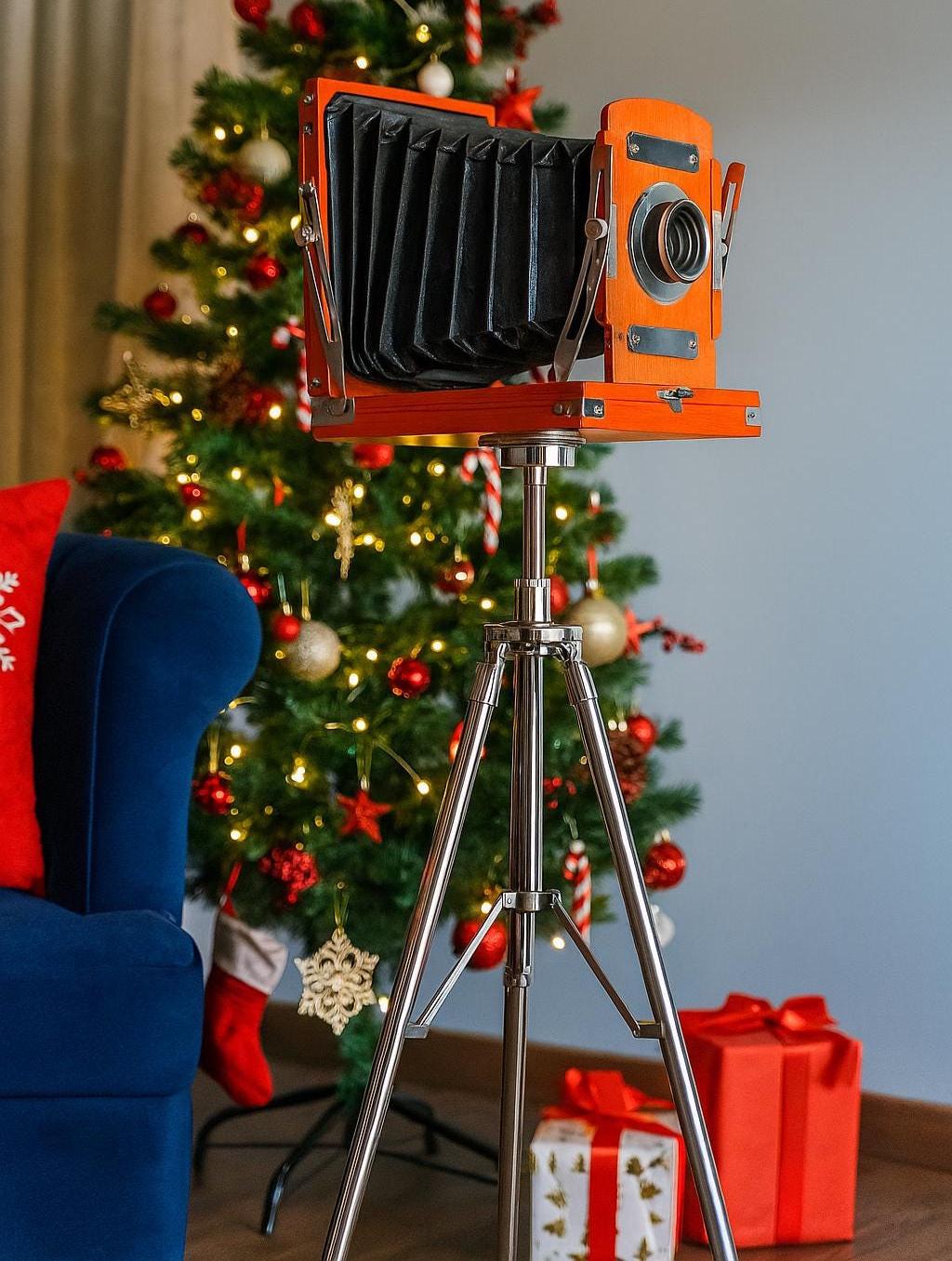 Wooden Studio Camera on Adjustable Tripod view 10