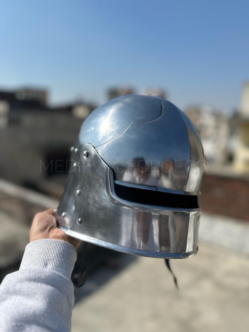 Gothic Sallet Helmet with Bevor and Visor view 6