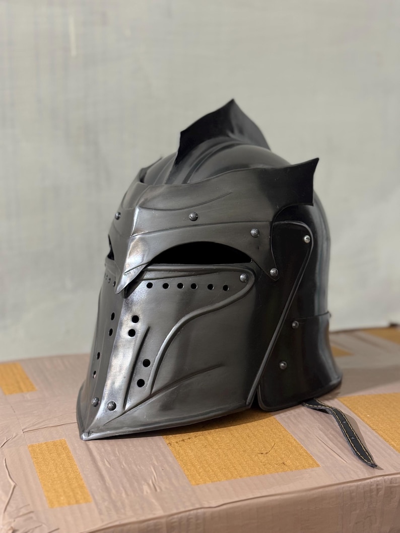 Dark Knight Medieval Helmet — Gothic Steel Warrior view 2