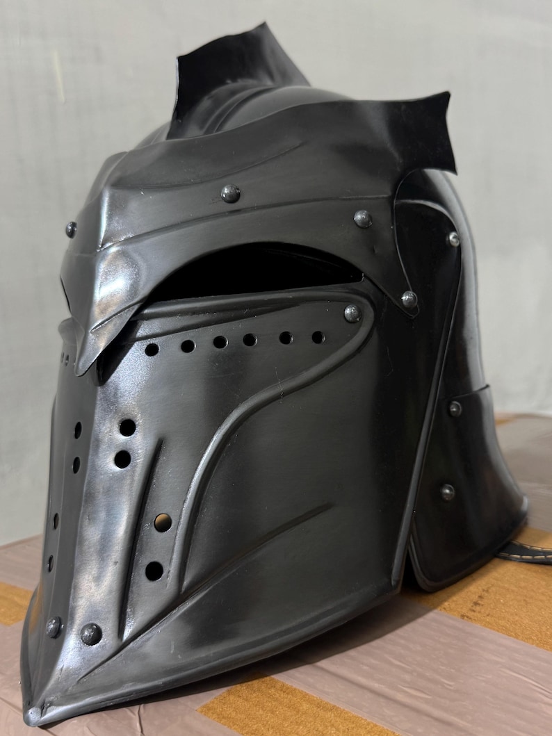 Dark Knight Medieval Helmet — Gothic Steel Warrior view 9
