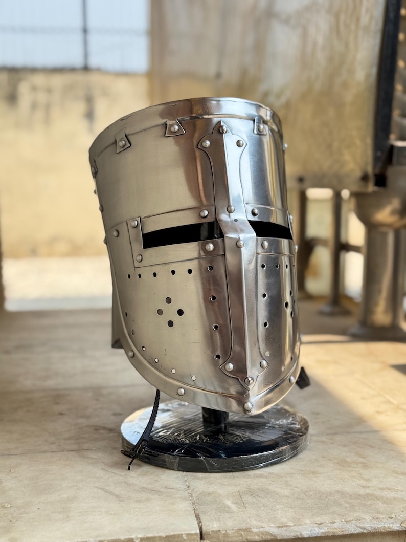 Templar Crusader Knight Helmet — Wearable Steel view 2