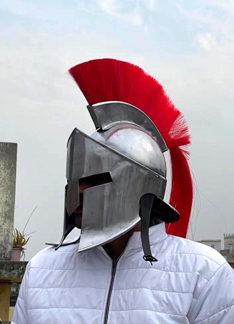 Spartan Red Plume Greek Warrior Helmet — Leonidas view 2