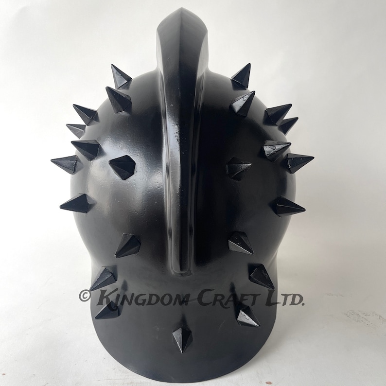 Gladiator Maximus Helmet — Home Office Display view 7