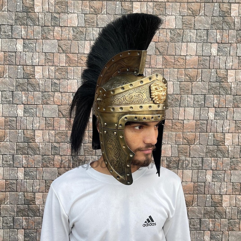 Roman Centurion Queen's Guard Helmet with Display Stand view 9