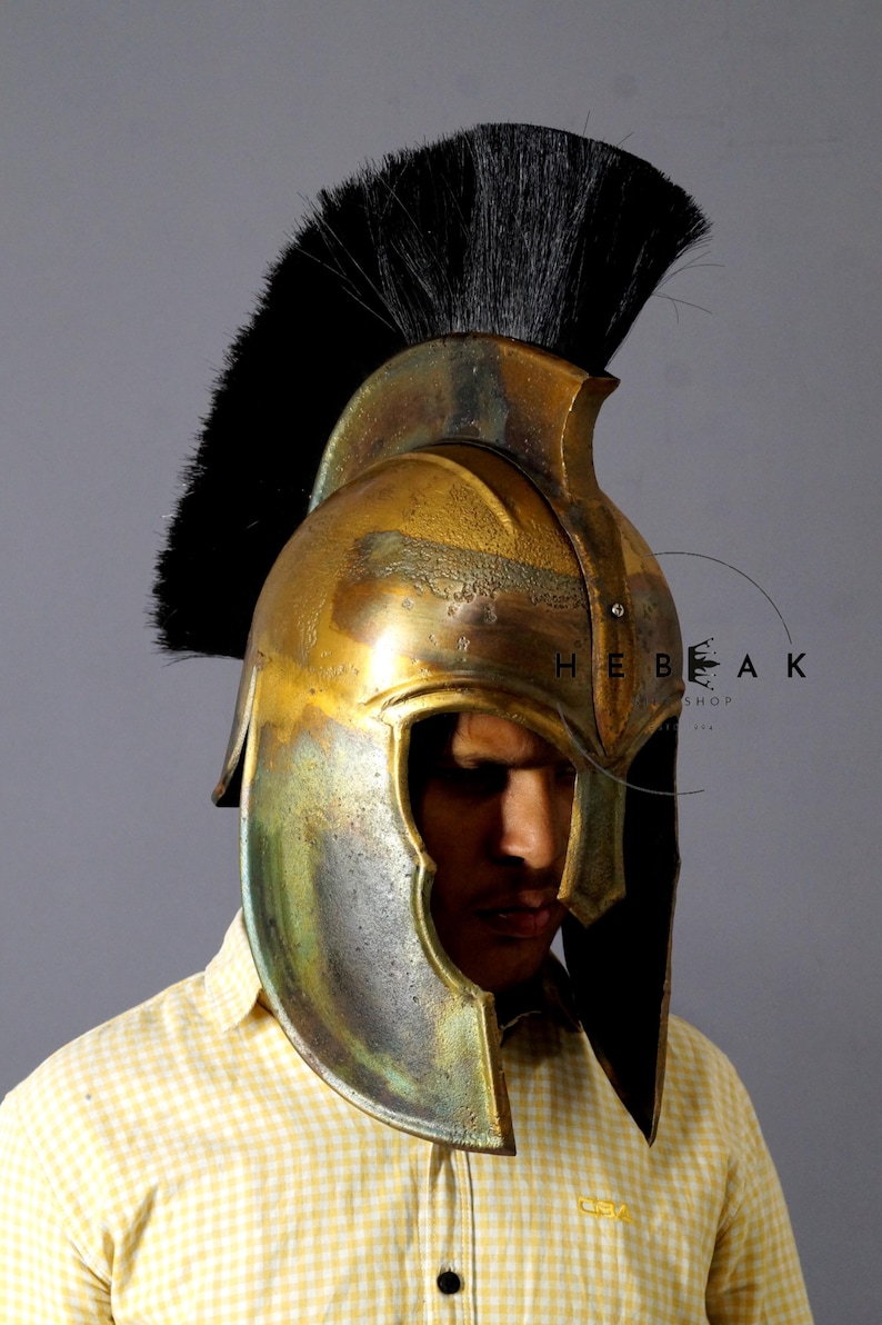Troy Trojan Helmet — Greek Warrior Ancient view 2