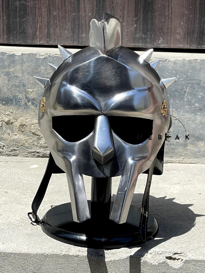 Gladiator Helmet Replica — Roman Warrior Armor view 5