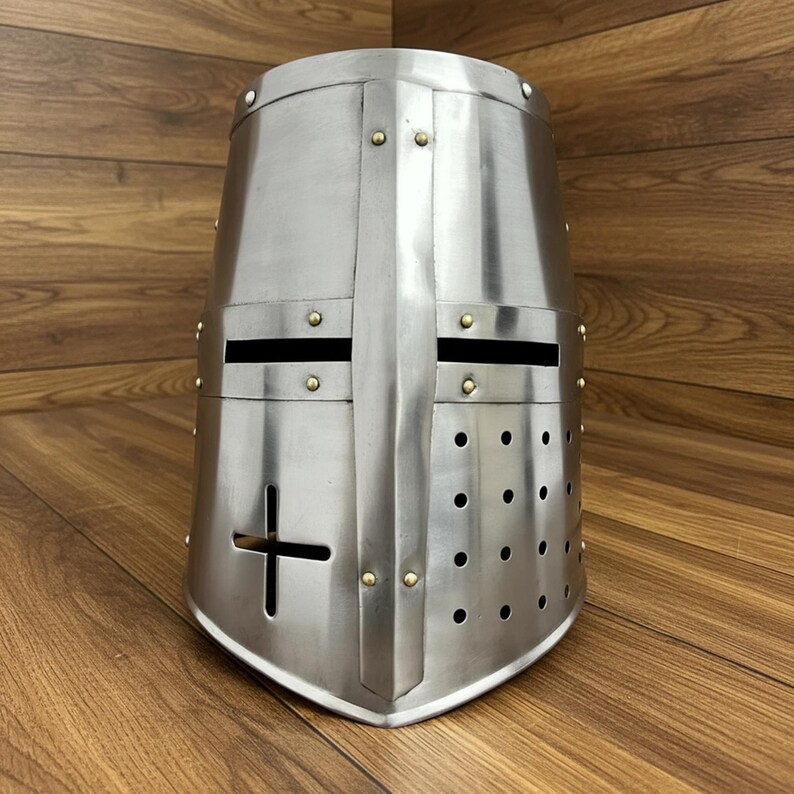 Templar Crusader Helmet with Display Stand view 5