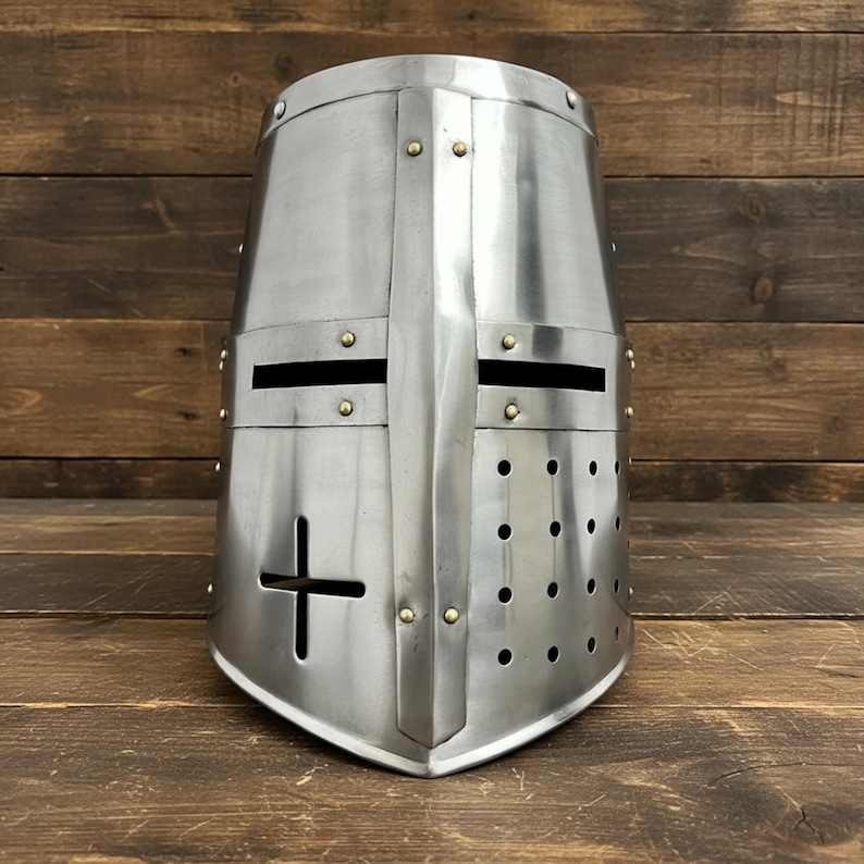 Templar Crusader Helmet with Display Stand view 6
