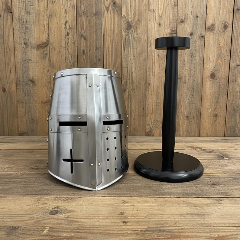 Templar Crusader Helmet with Display Stand view 7