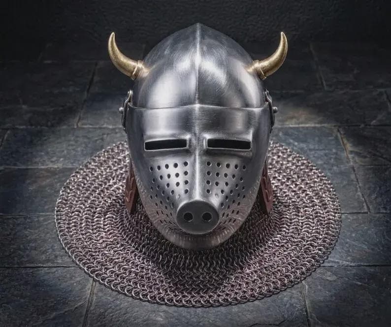 Viking Aventail Pig Face Helmet — Padded Chainmail view 5