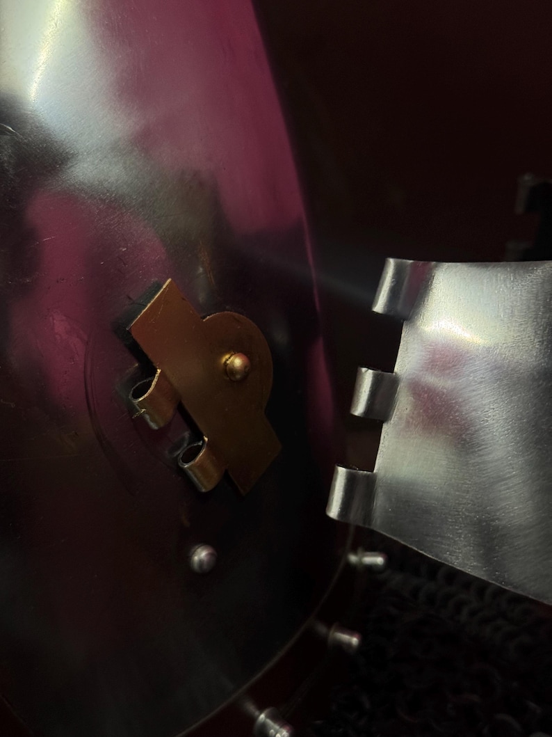Bascinet Helmet with Chainmail — Crusader Knight view 8