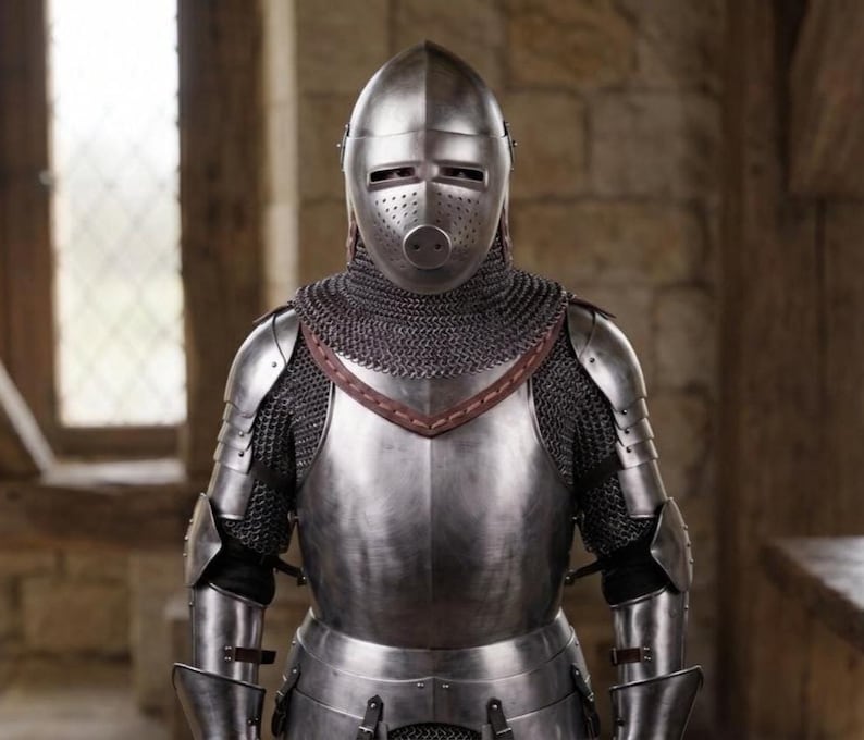 Hounskull Bascinet Knight Helmet — Heavy Gauge Chainmail view 10