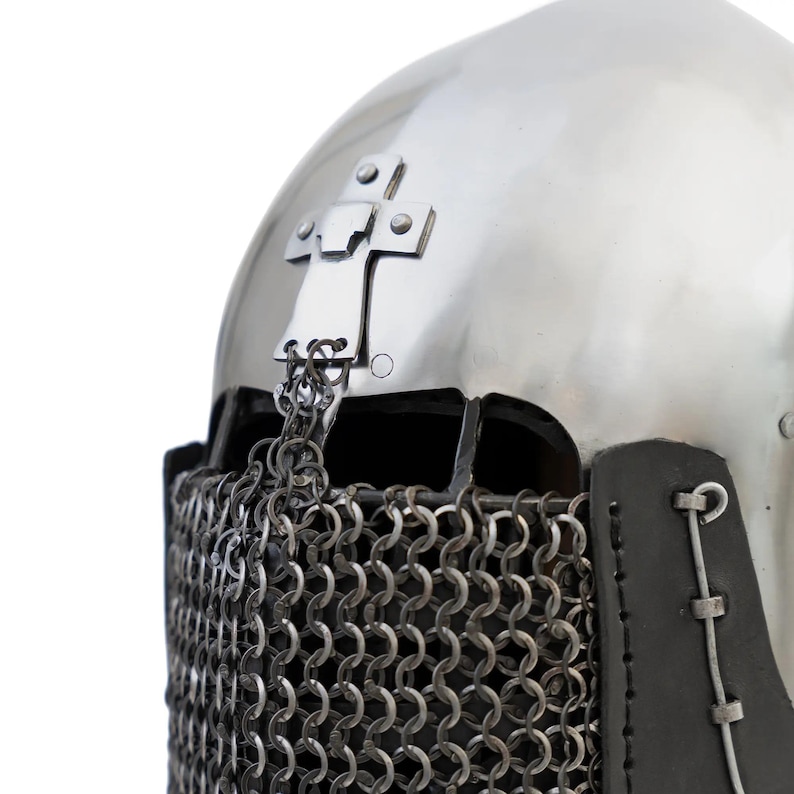 Bascinet Clapvisor Cross Chainmail — 16-Gauge Crusader view 10