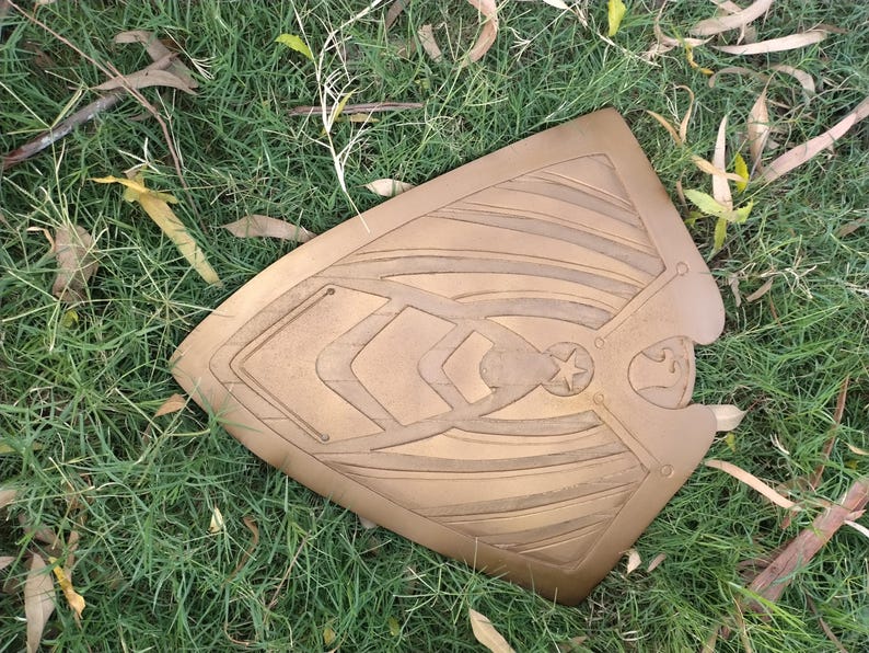 Super Soldier Shield Replica with Handcrafted Metal Hero Prop view 9