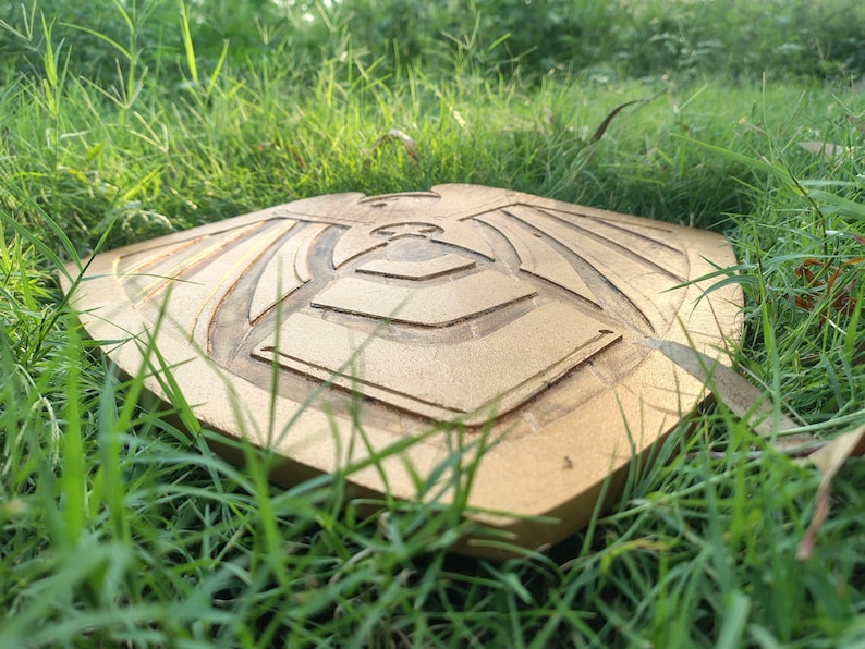 Super Soldier Shield Replica with Handcrafted Metal Hero Prop view 18