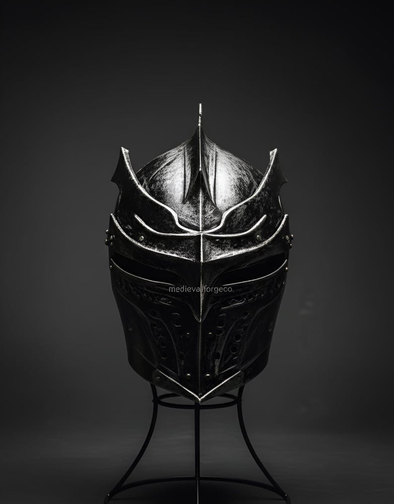 Medieval Dark Fantasy Gothic Knight Wearable Armor Second Variant view 7