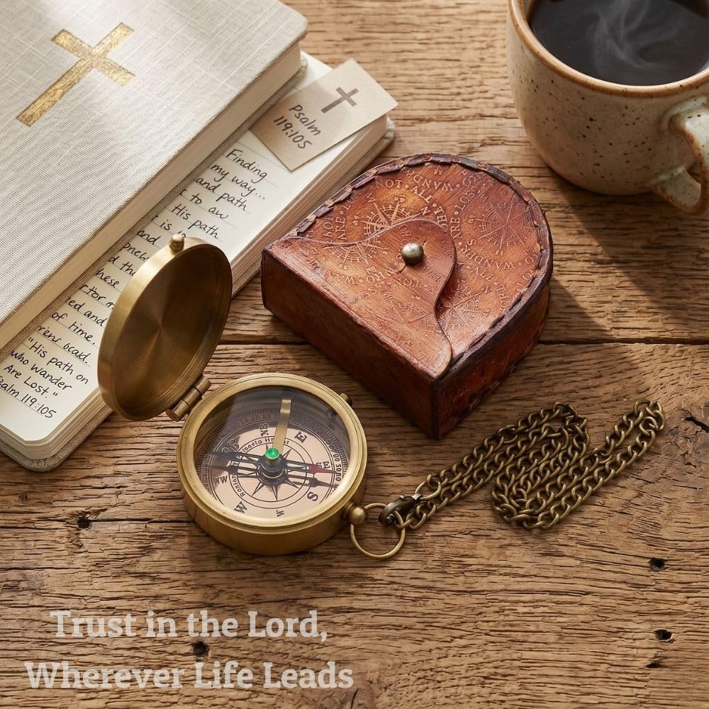 Trust in the Lord Compass, Leather Case view 5
