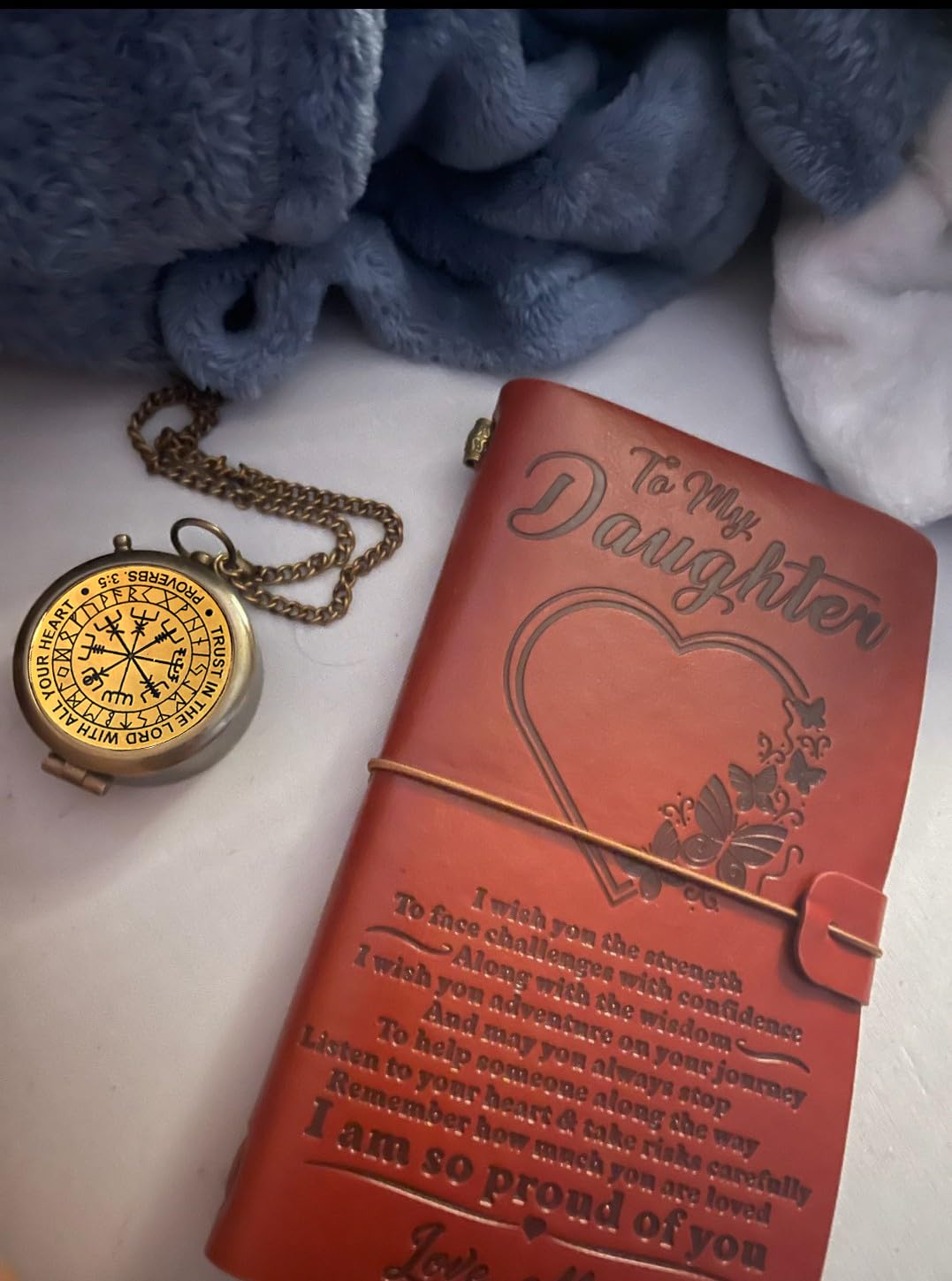 Trust in the Lord Compass, Wooden Box view 6