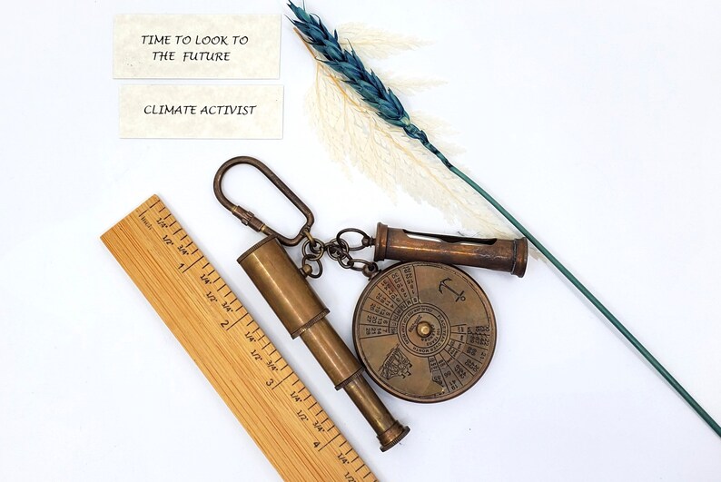 Brass Compass, Magnifier and Hourglass Keychain Set view 9