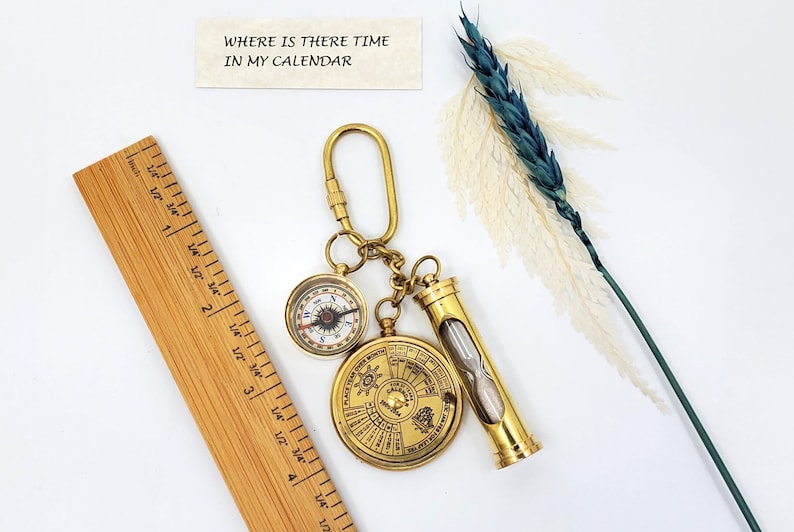 Brass Sandclock and Perpetual Calendar Keychain Set view 8