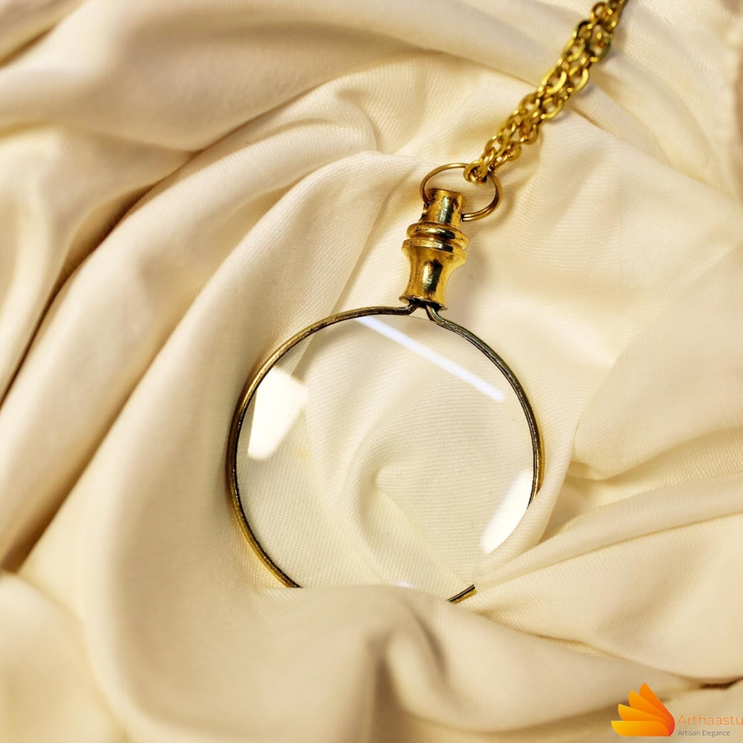 Brass Pendant Magnifier 1.5" with Soft Light Brown PU Leather Case view 10
