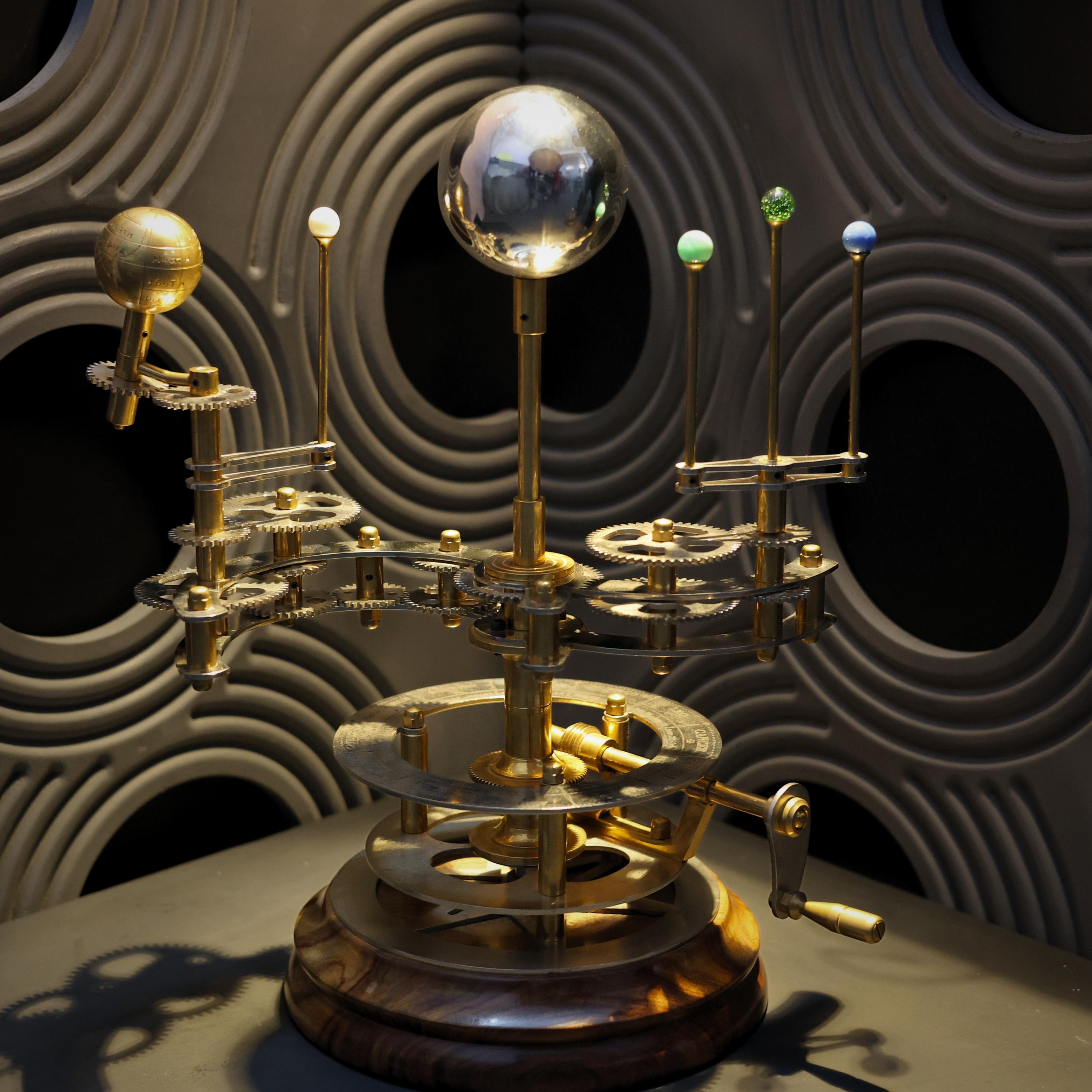 Brass Solar System Orrery, Museum Display view 4