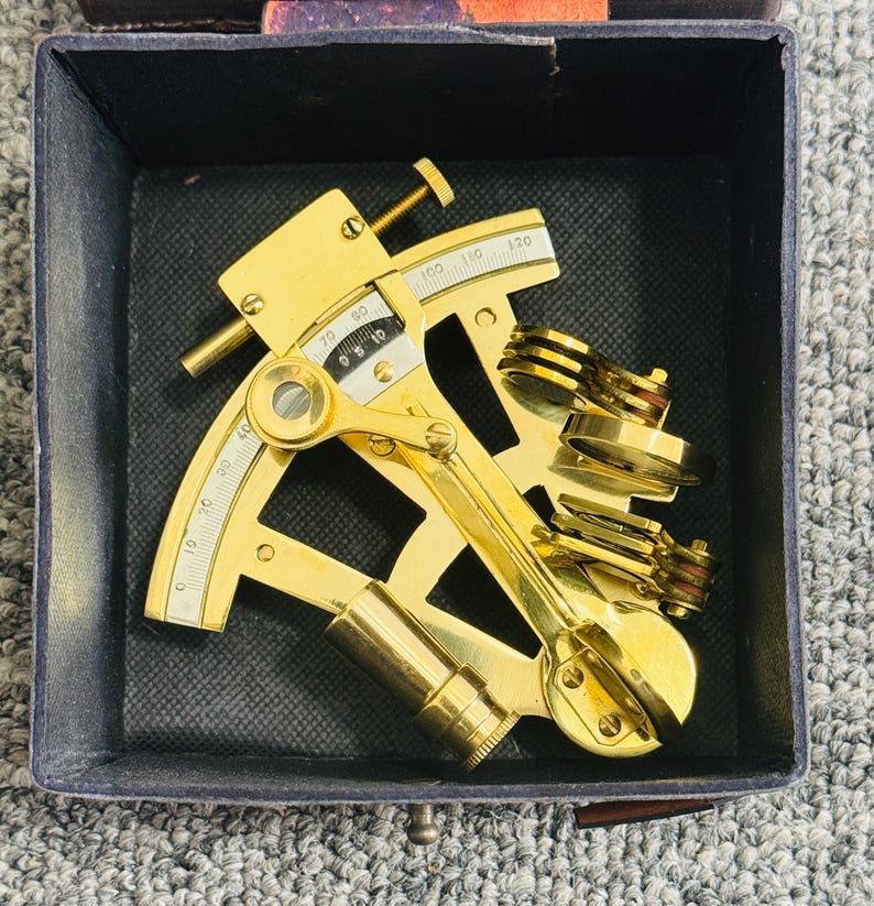 Polished Brass Sextant with Glass-Top Leather Case view 7