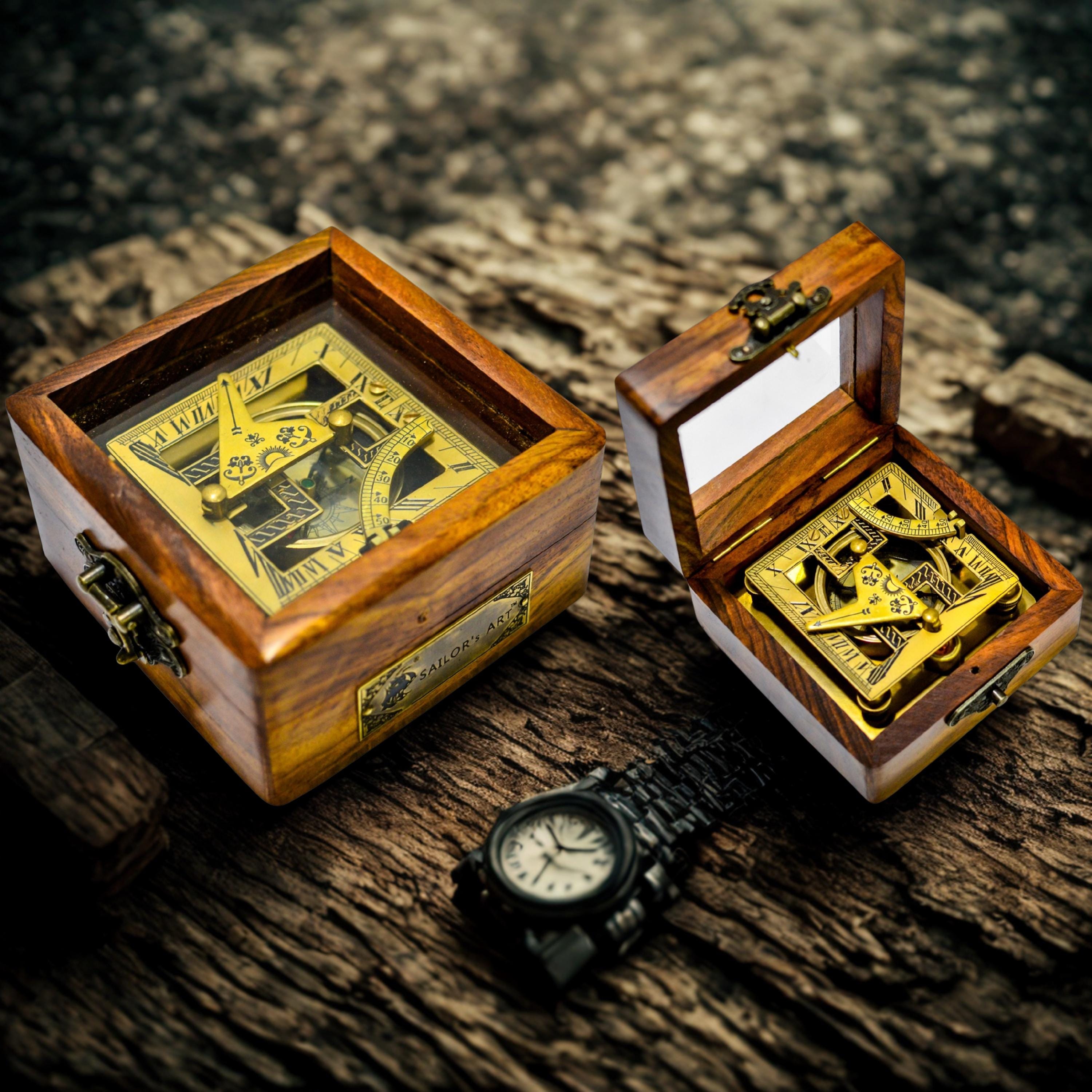 Antique Brass Sundial Compass with Glass-Topped Wooden Presentation Box view 3