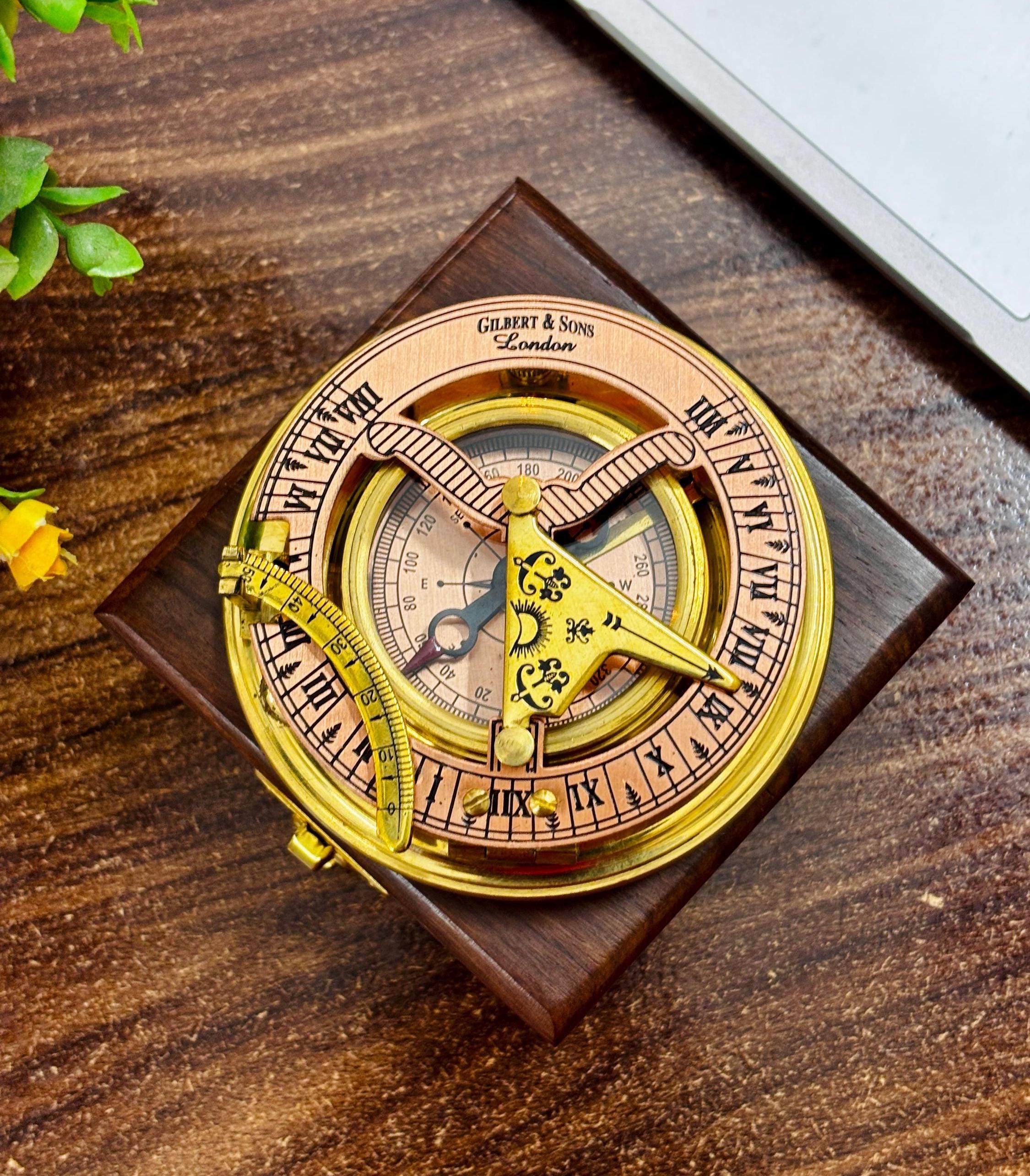 Polished Brass Sundial Compass with Leather Presentation Box view 11