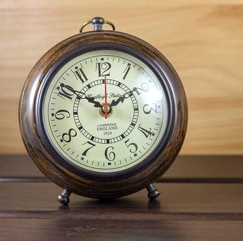 Vintage Wooden Desk Clock view 8
