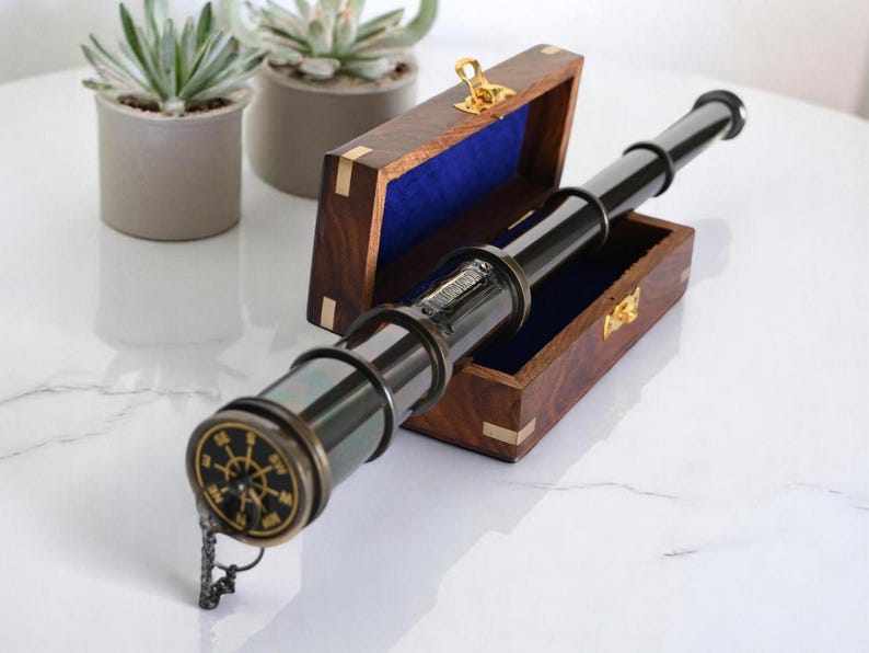 Brass Spyglass Telescope 17" with Wooden Box view 10