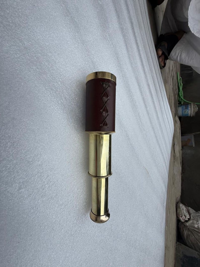 Brass Spyglass Telescope 6" with Round Leather Case view 4
