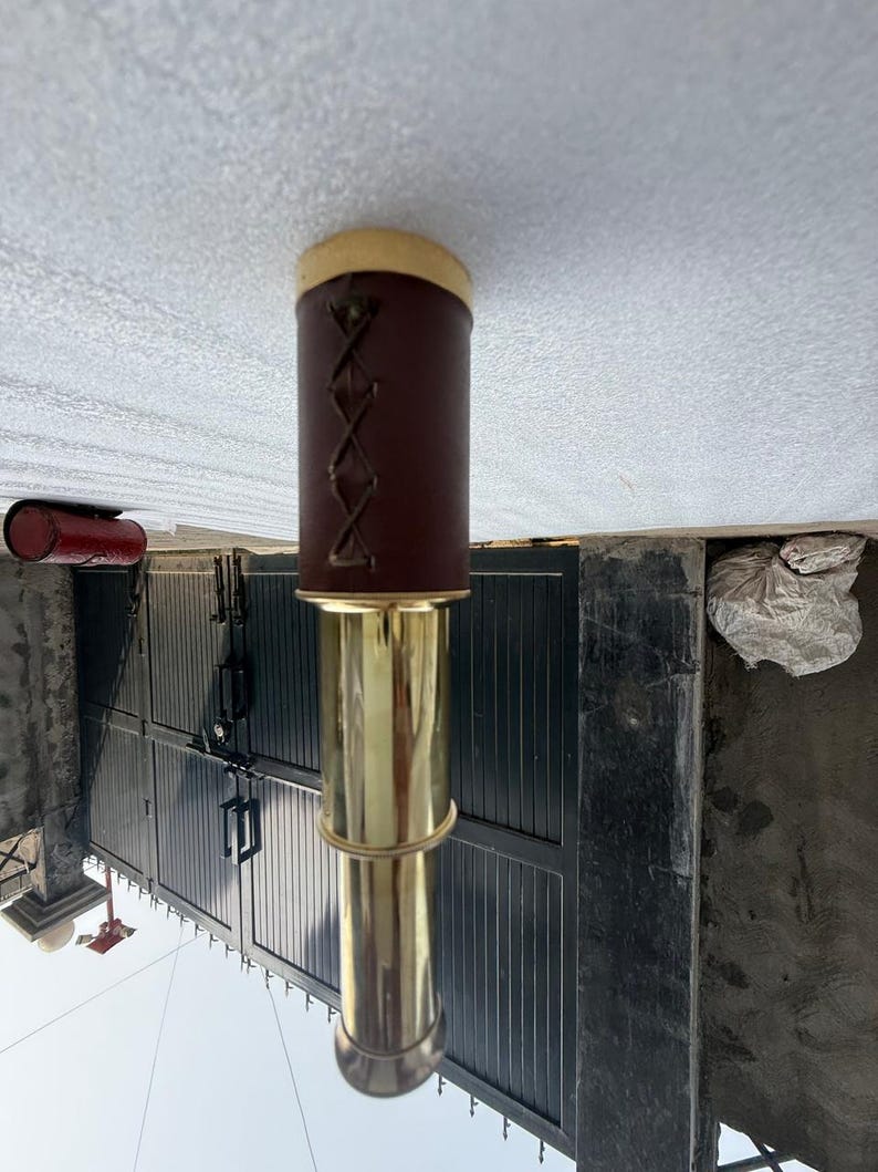 Brass Spyglass Telescope 6" with Round Leather Case view 6