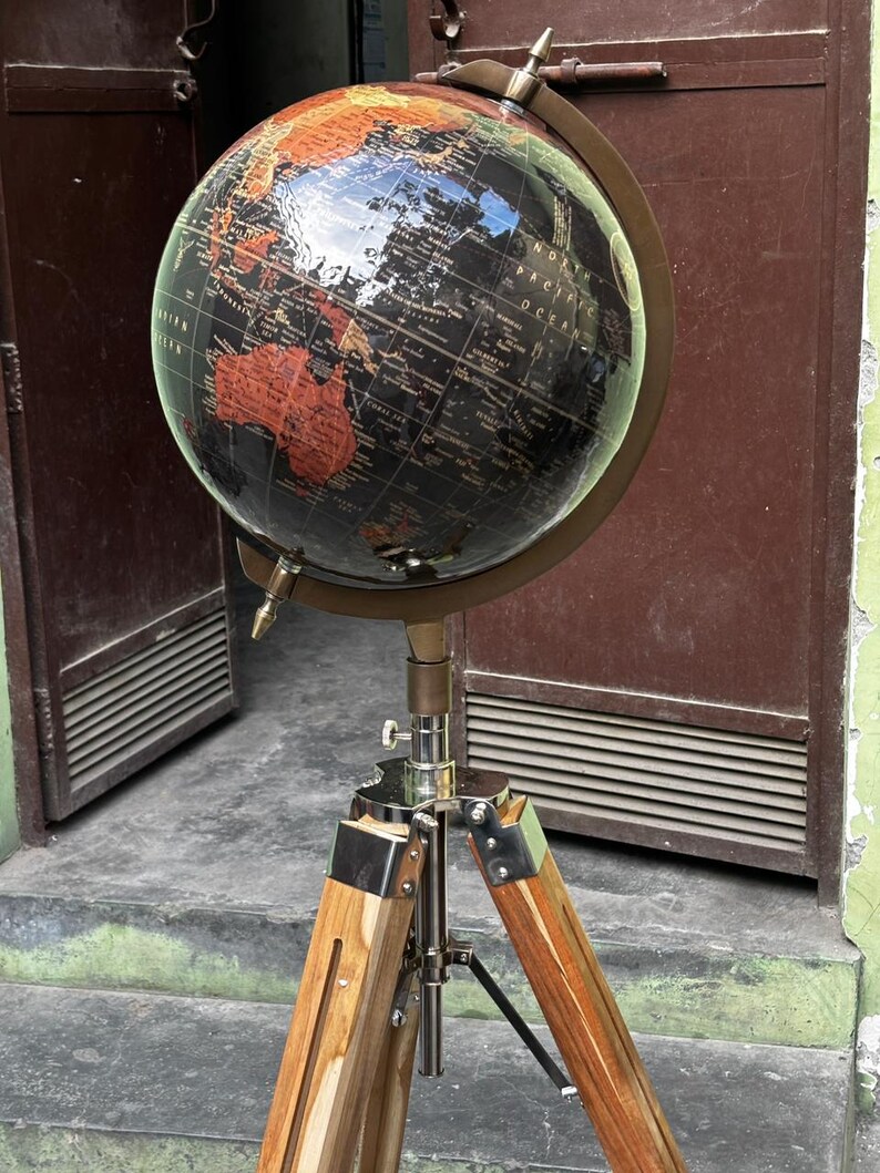 Large Globe with Adjustable Wooden Tripod Stand and Brass Ring, Variant B view 12