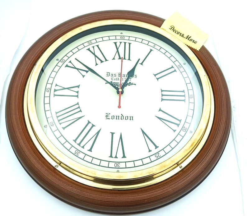 London Style Round Wall Clock Wooden Frame view 2