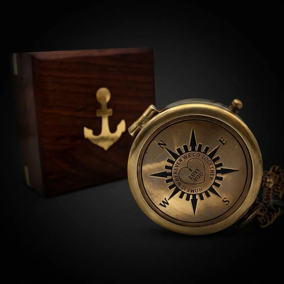 Antique Finish Compass, Wooden Box