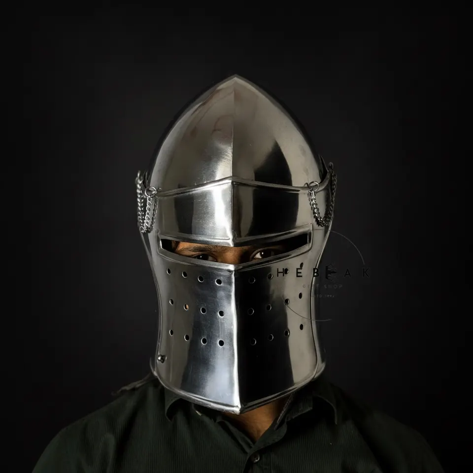 Steel Crusader Great Helm — Medieval Knight