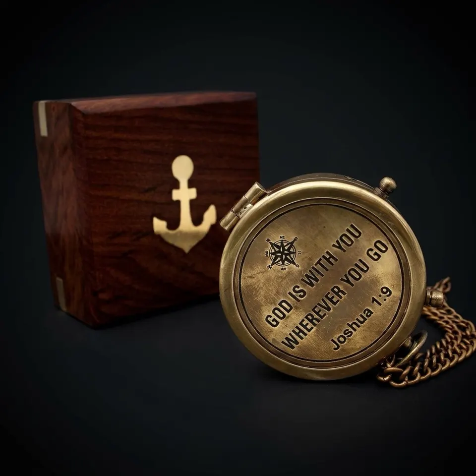 Joshua 1:9 Compass, Wooden Box