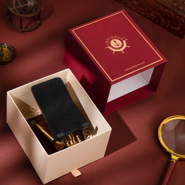 Corporate Gifting — Bulk gifting that impresses. MOQ from 10 units.